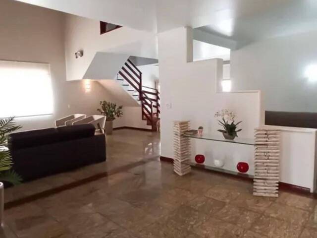 Casa para Venda em Santana de Parnaíba - 5